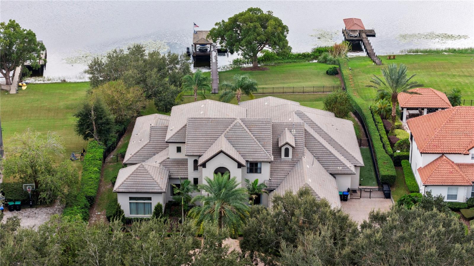 WEATHERSTONE ON LAKE OLIVIA - Residential