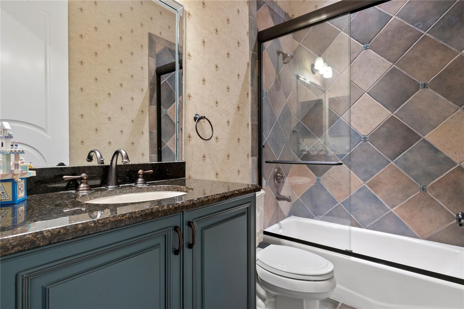 WEATHERSTONE ON LAKE OLIVIA - Residential