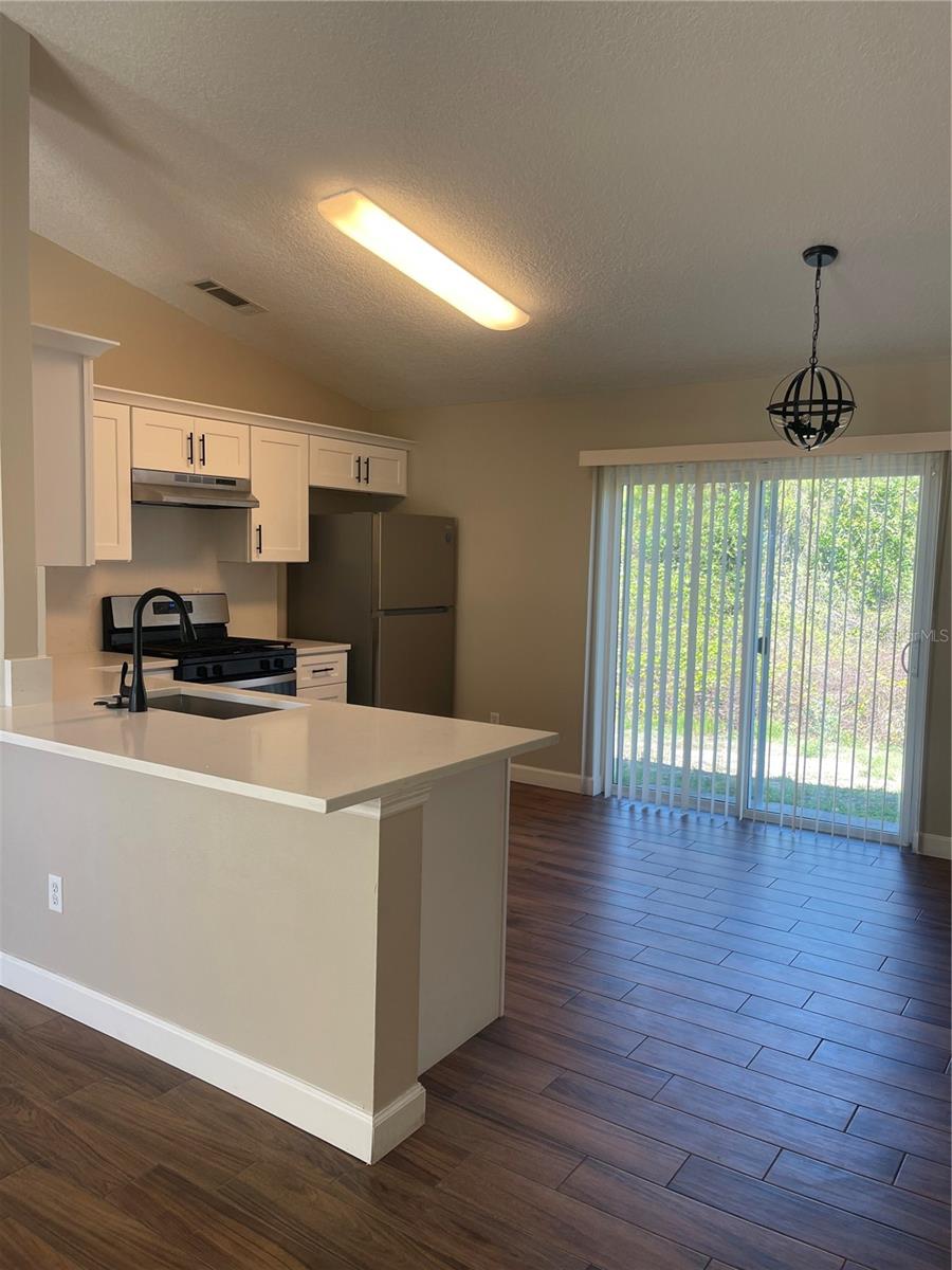 CARDINAL ESTATES PH 02 - Residential Lease