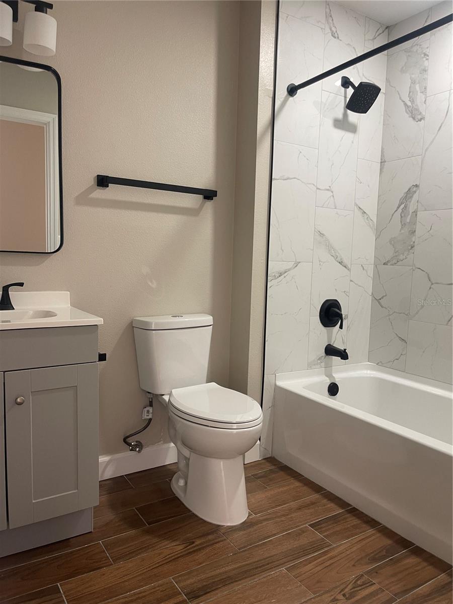 CARDINAL ESTATES PH 02 - Residential Lease