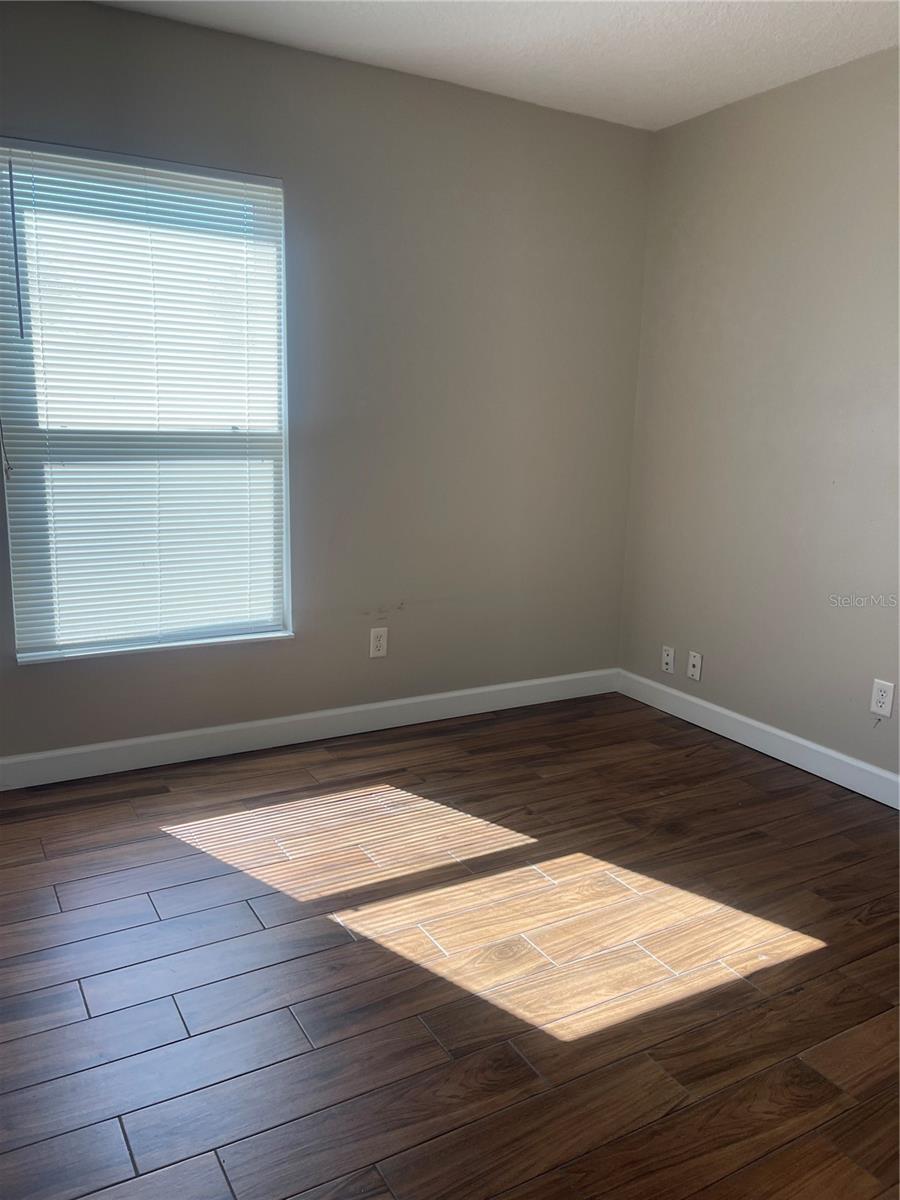 CARDINAL ESTATES PH 02 - Residential Lease