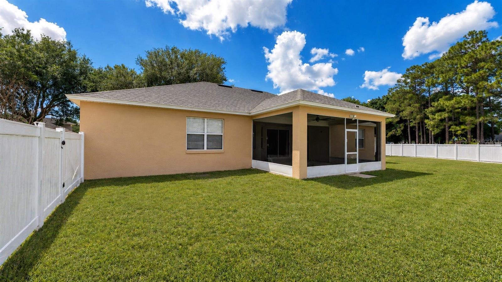 LAKE ARIETTA RESERVE - Residential