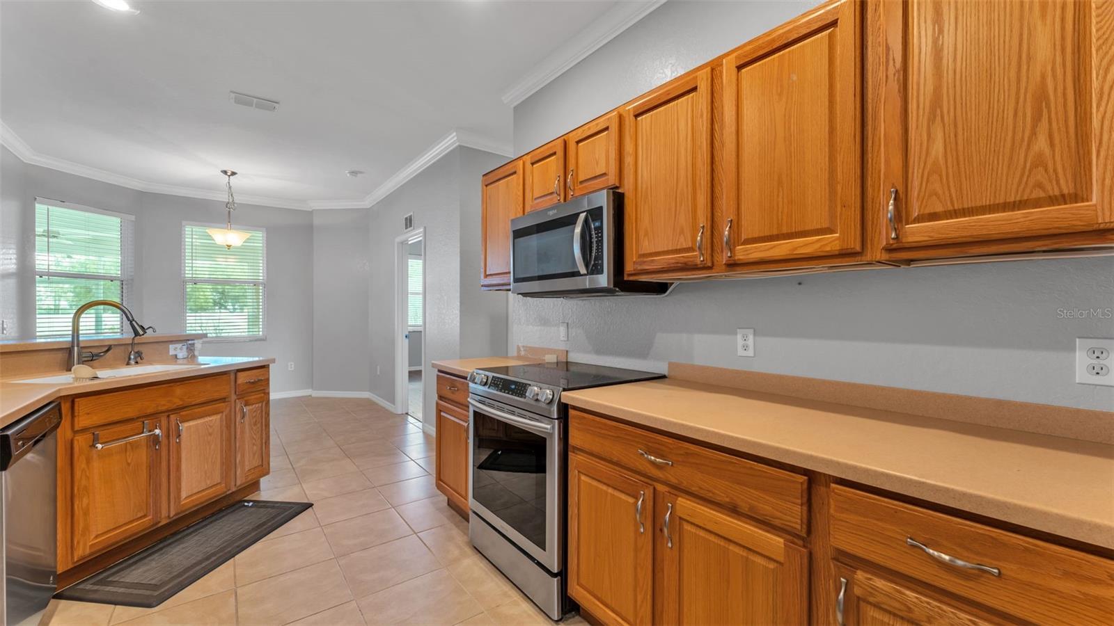 LAKE ARIETTA RESERVE - Residential