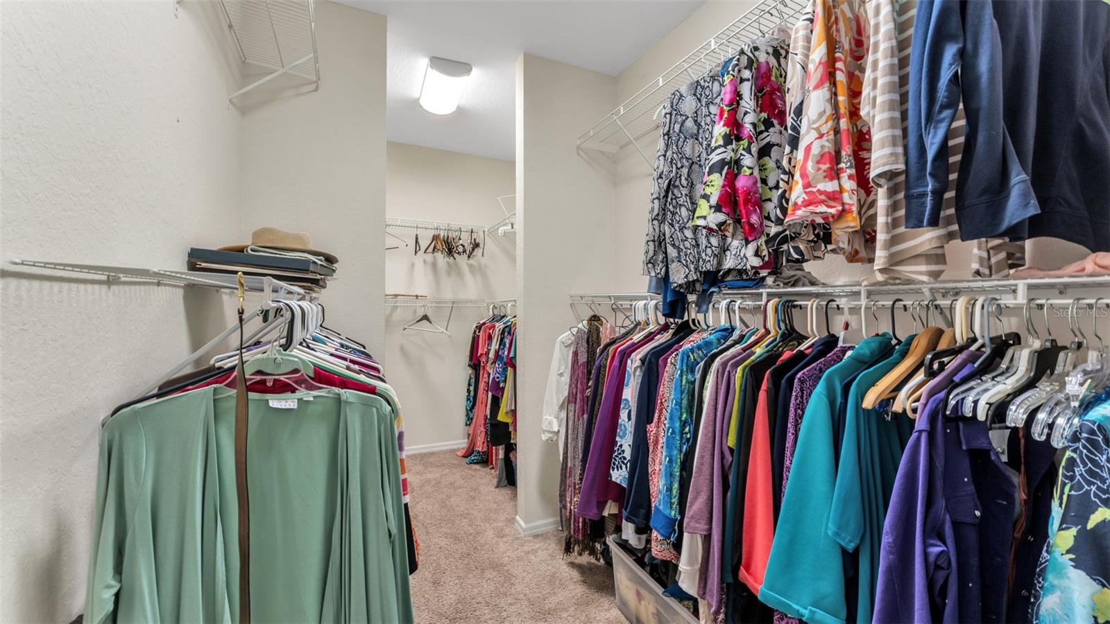 LAKE ARIETTA RESERVE - Residential