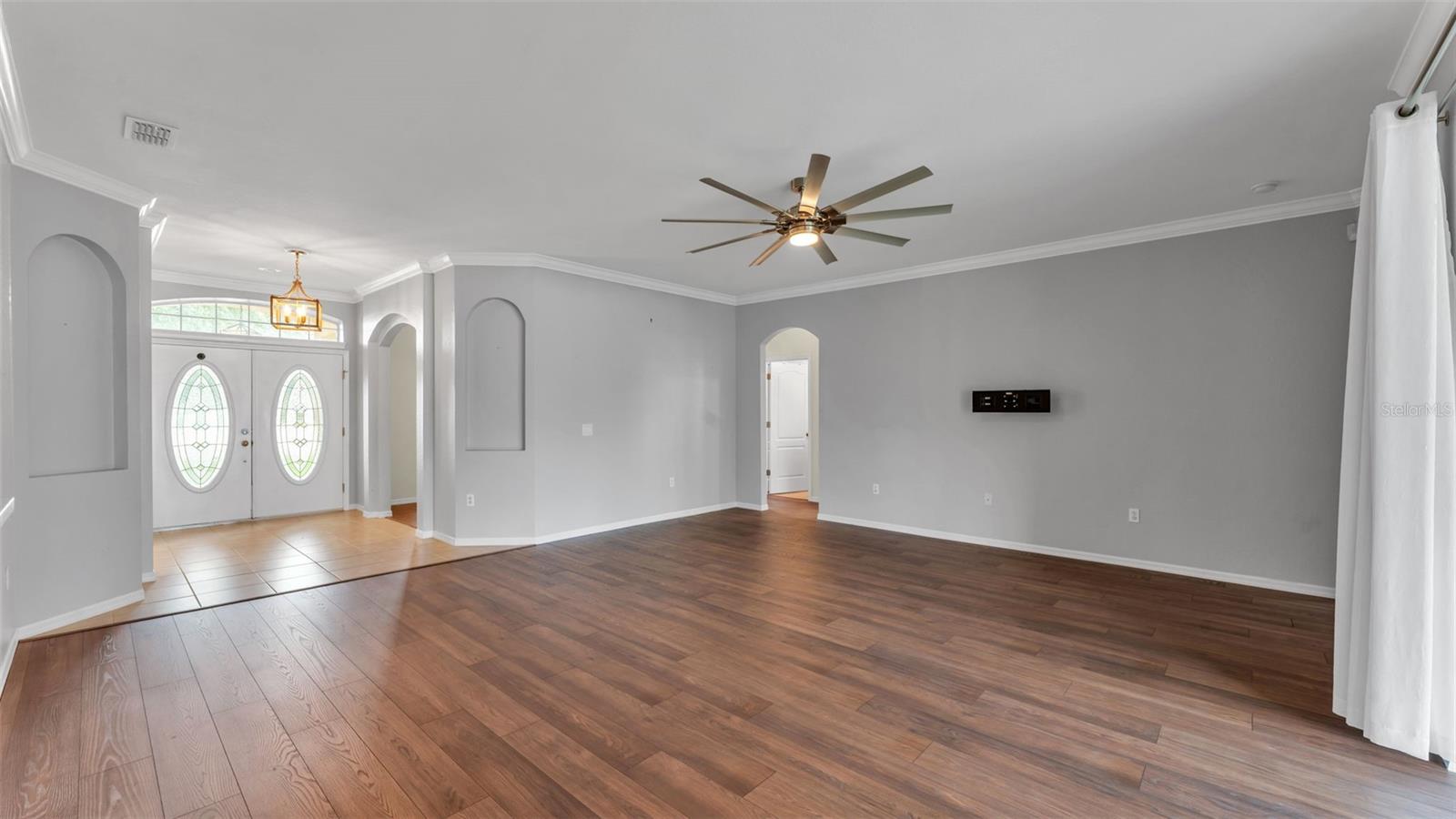 LAKE ARIETTA RESERVE - Residential