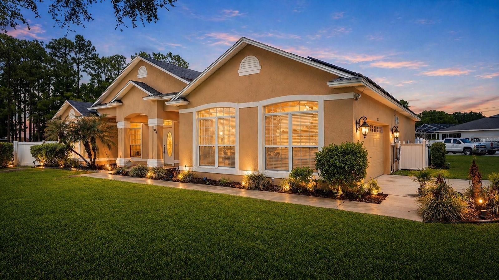 LAKE ARIETTA RESERVE - Residential