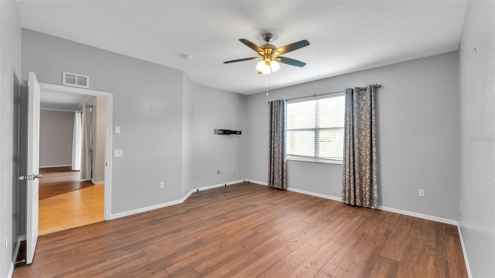 LAKE ARIETTA RESERVE - Residential