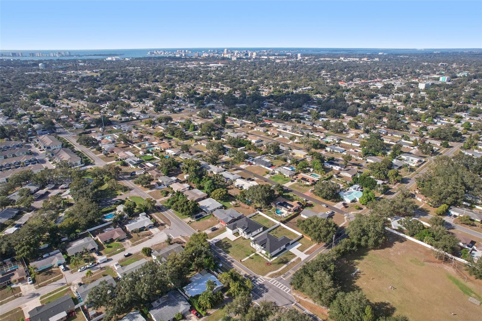 HIGHLAND MANOR - Residential