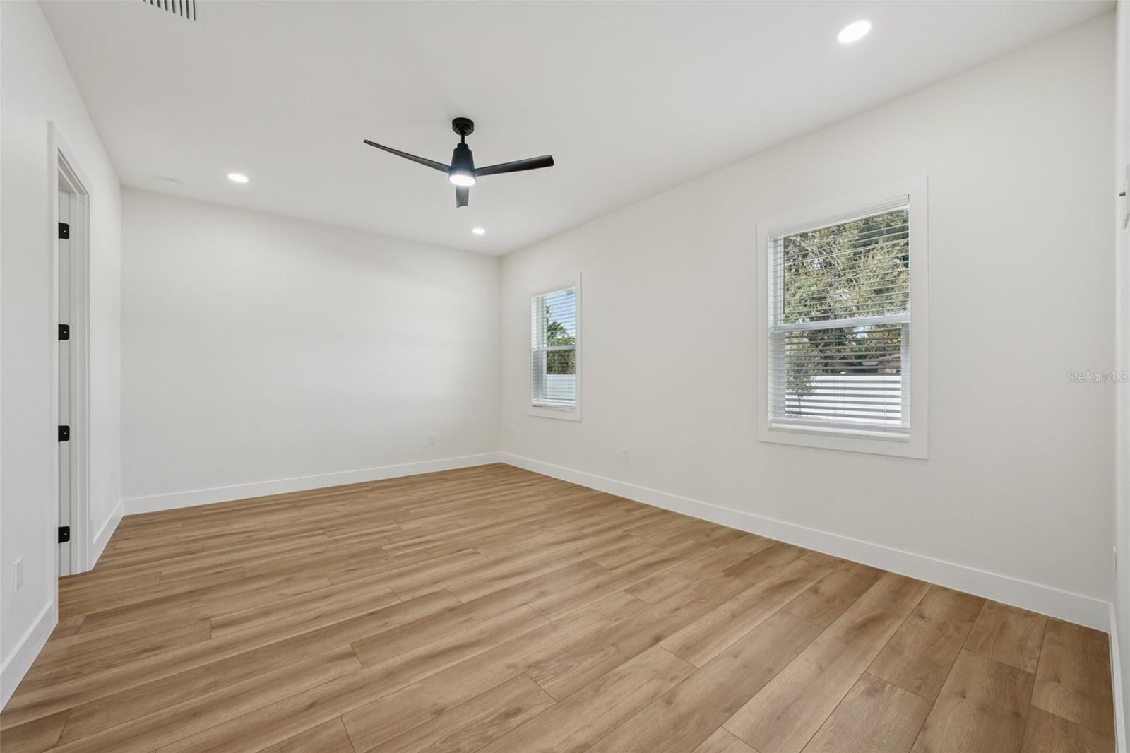 HIGHLAND MANOR - Residential