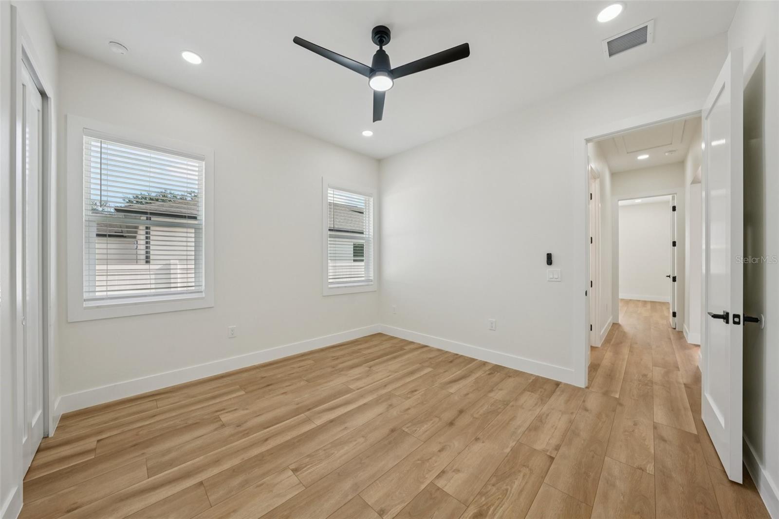 HIGHLAND MANOR - Residential