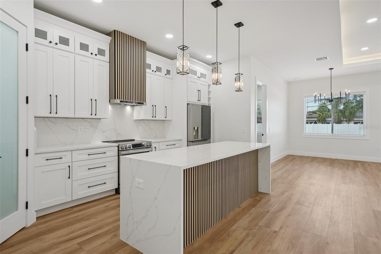 HIGHLAND MANOR - Residential