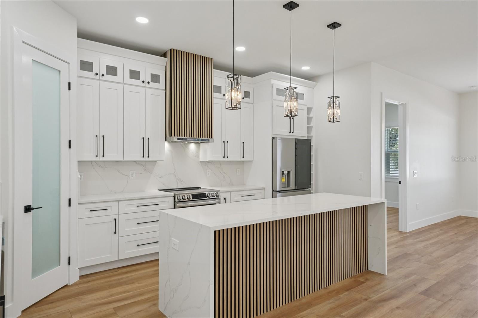 HIGHLAND MANOR - Residential