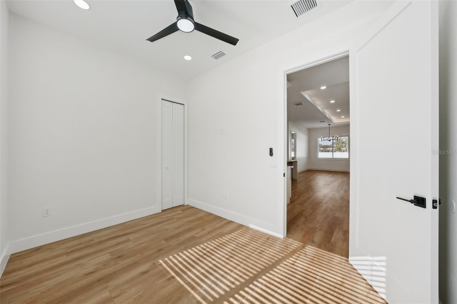 HIGHLAND MANOR - Residential