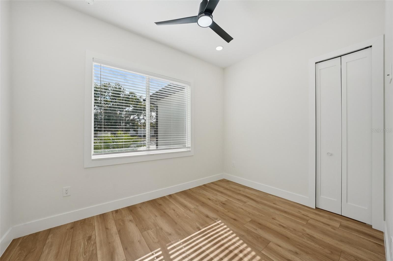 HIGHLAND MANOR - Residential