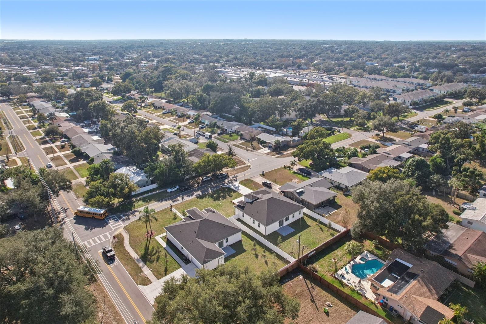 HIGHLAND MANOR - Residential