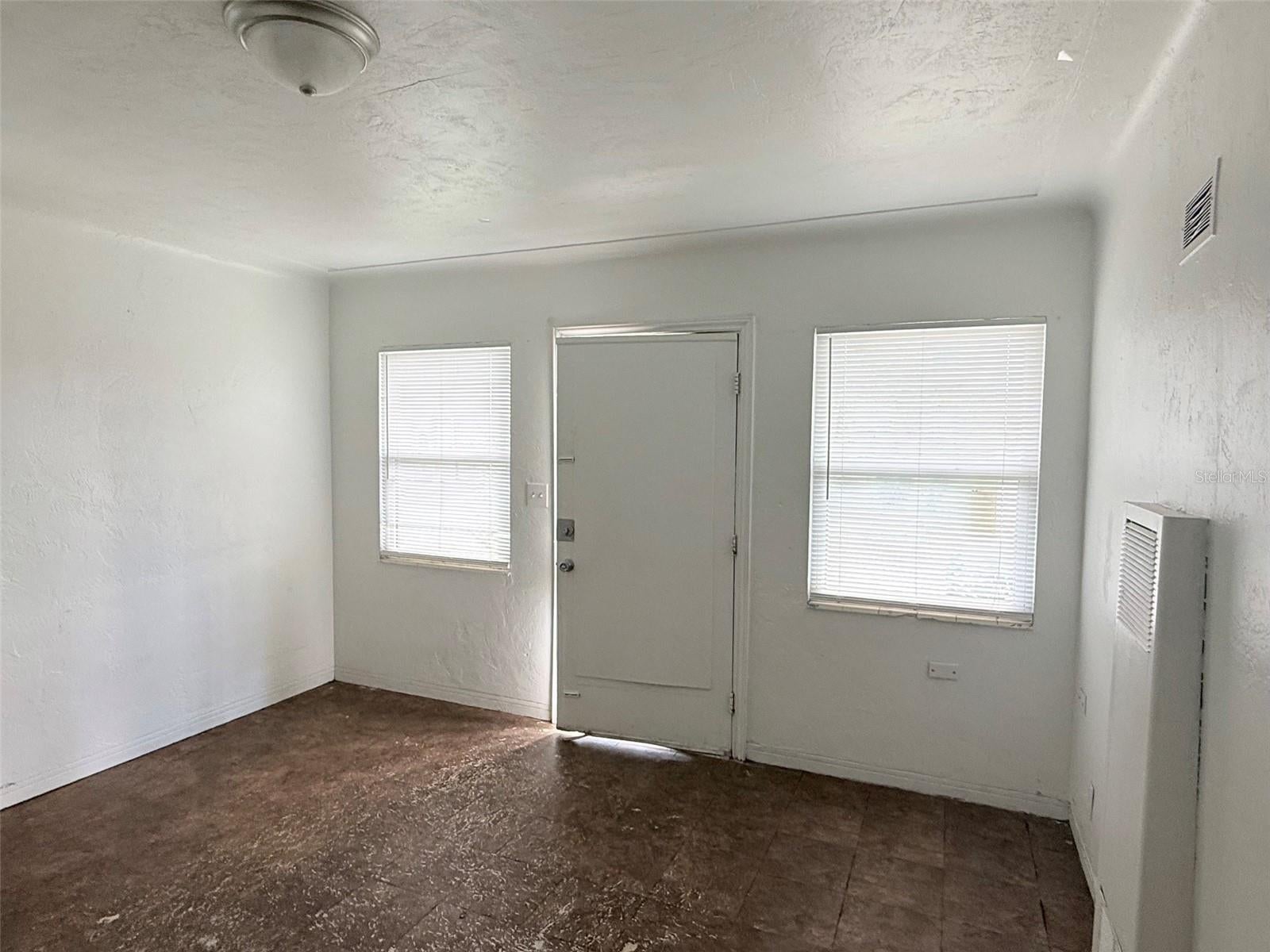 1201 22ND AVENUE S 2