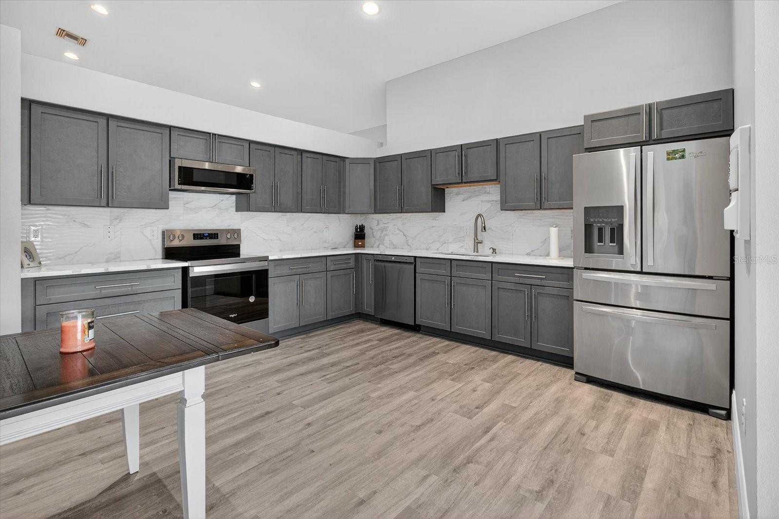 NORTH LAKES SEC E UNIT 1 - Residential