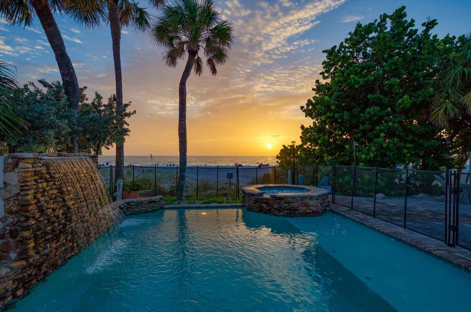 2308 BEACH TRAIL