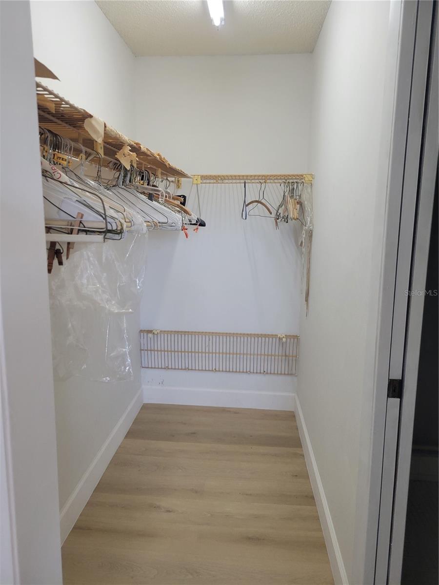 LONG BAYOU - Residential