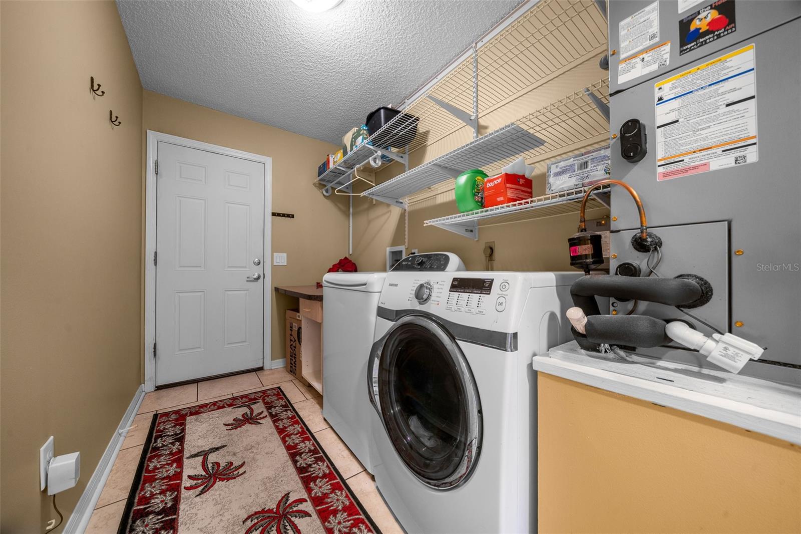 LADY LAKE ORANGE BLOSSOM GARDENS UNIT 16 - Residential