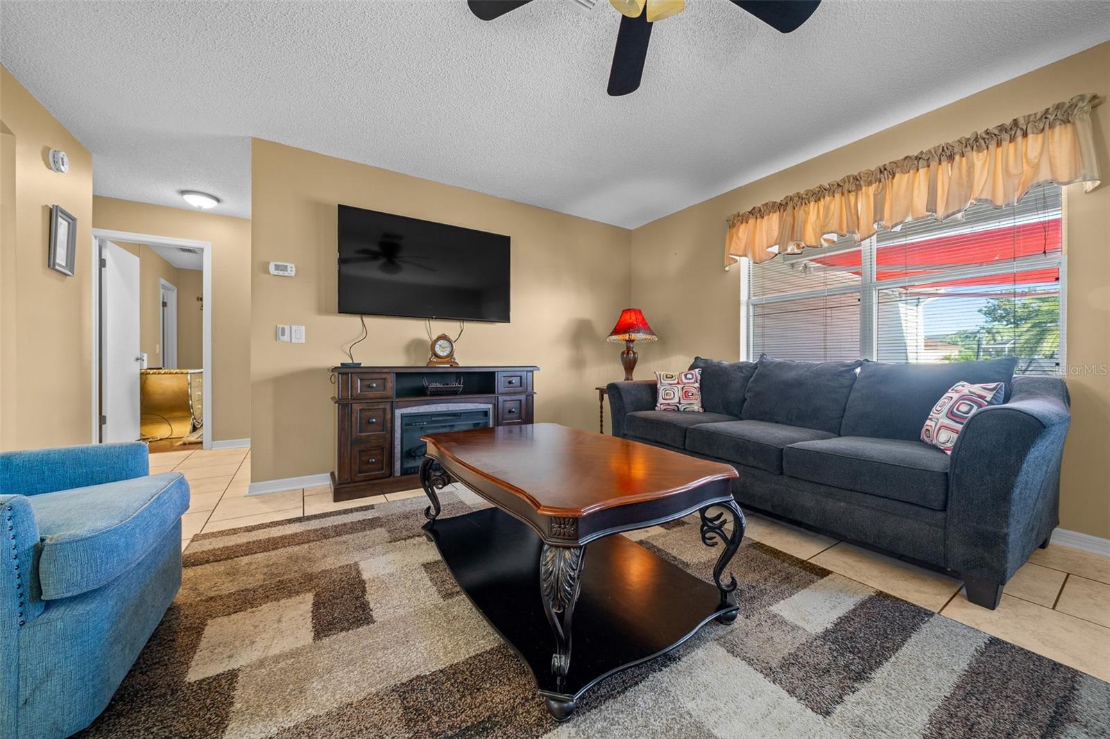 LADY LAKE ORANGE BLOSSOM GARDENS UNIT 16 - Residential
