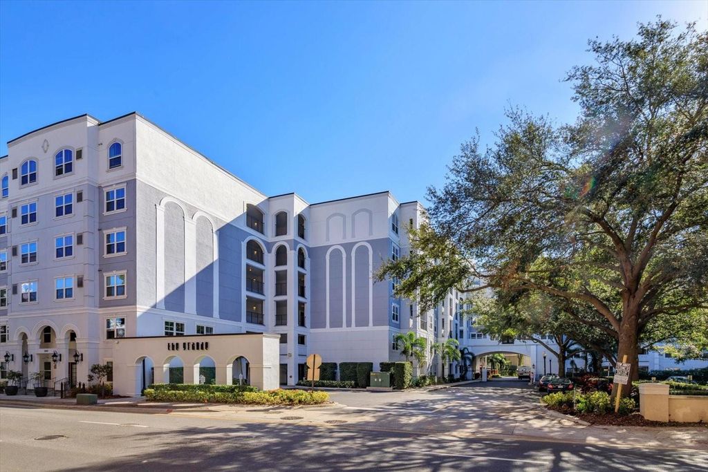 Photo of 204 E South St #4060, Orlando, FL 32801 (MLS # O6341592)