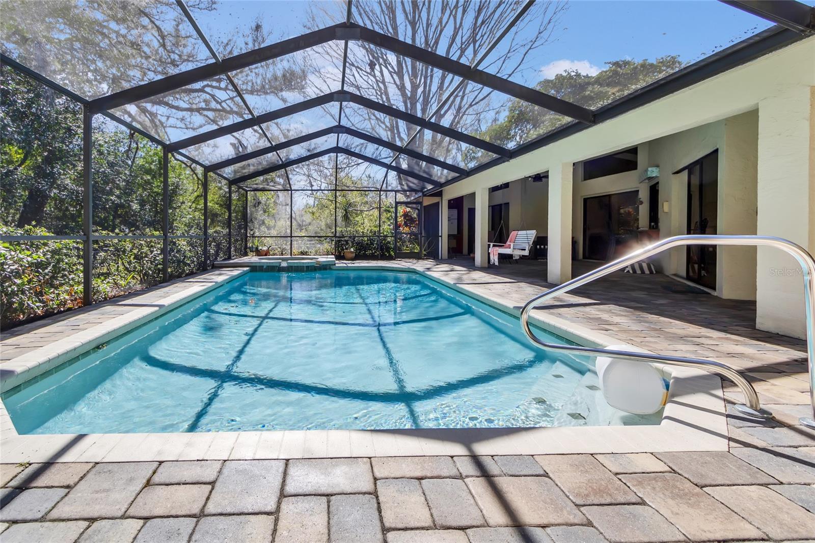 CRESCENT FOREST - Residential