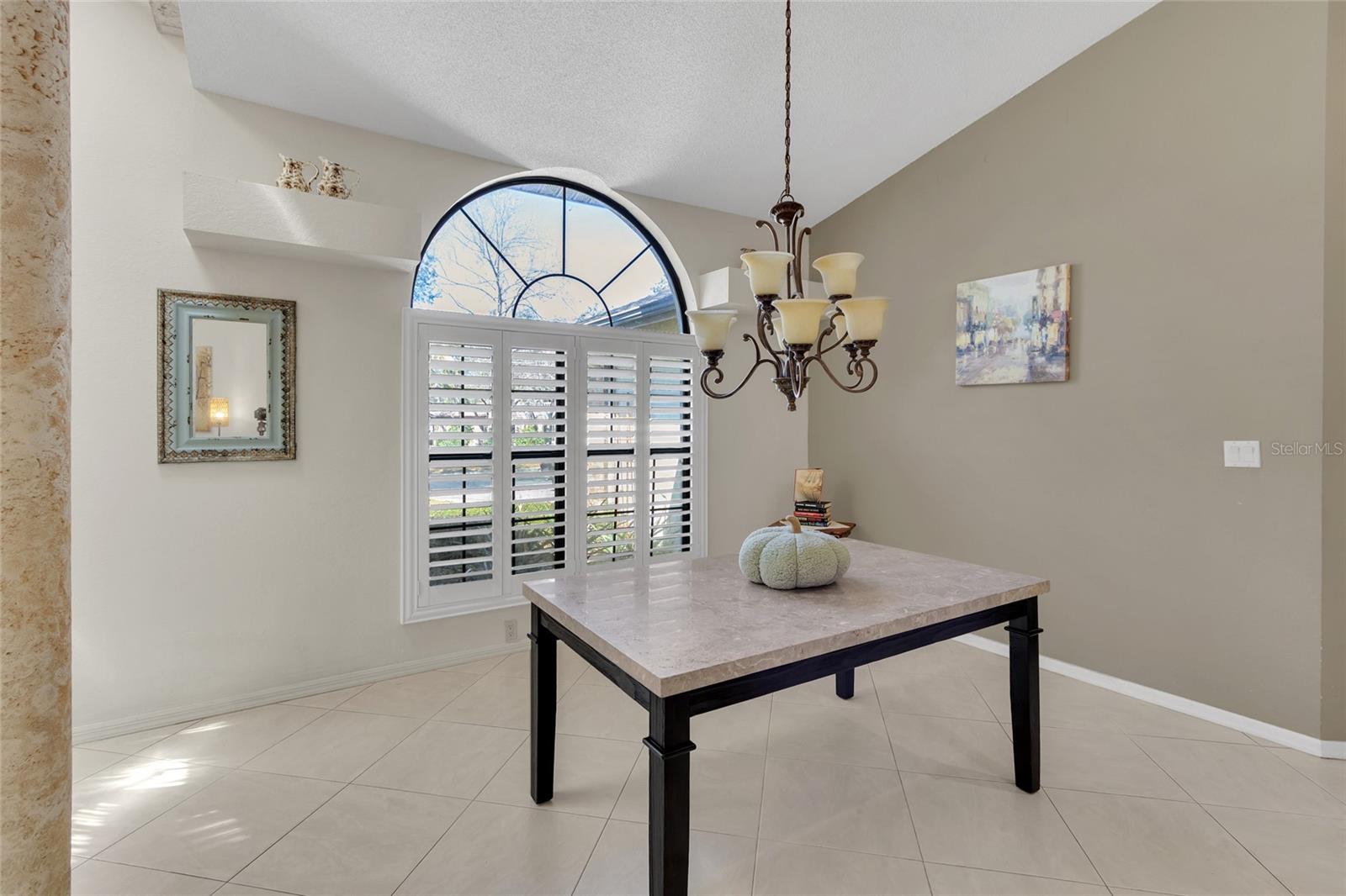 CRESCENT FOREST - Residential