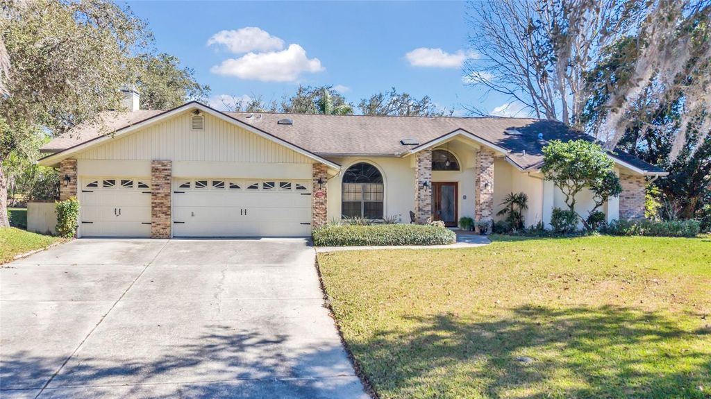 Photo of 8021 Moonlight Lane, New Port Richey, FL 34654 (MLS # W7883280)