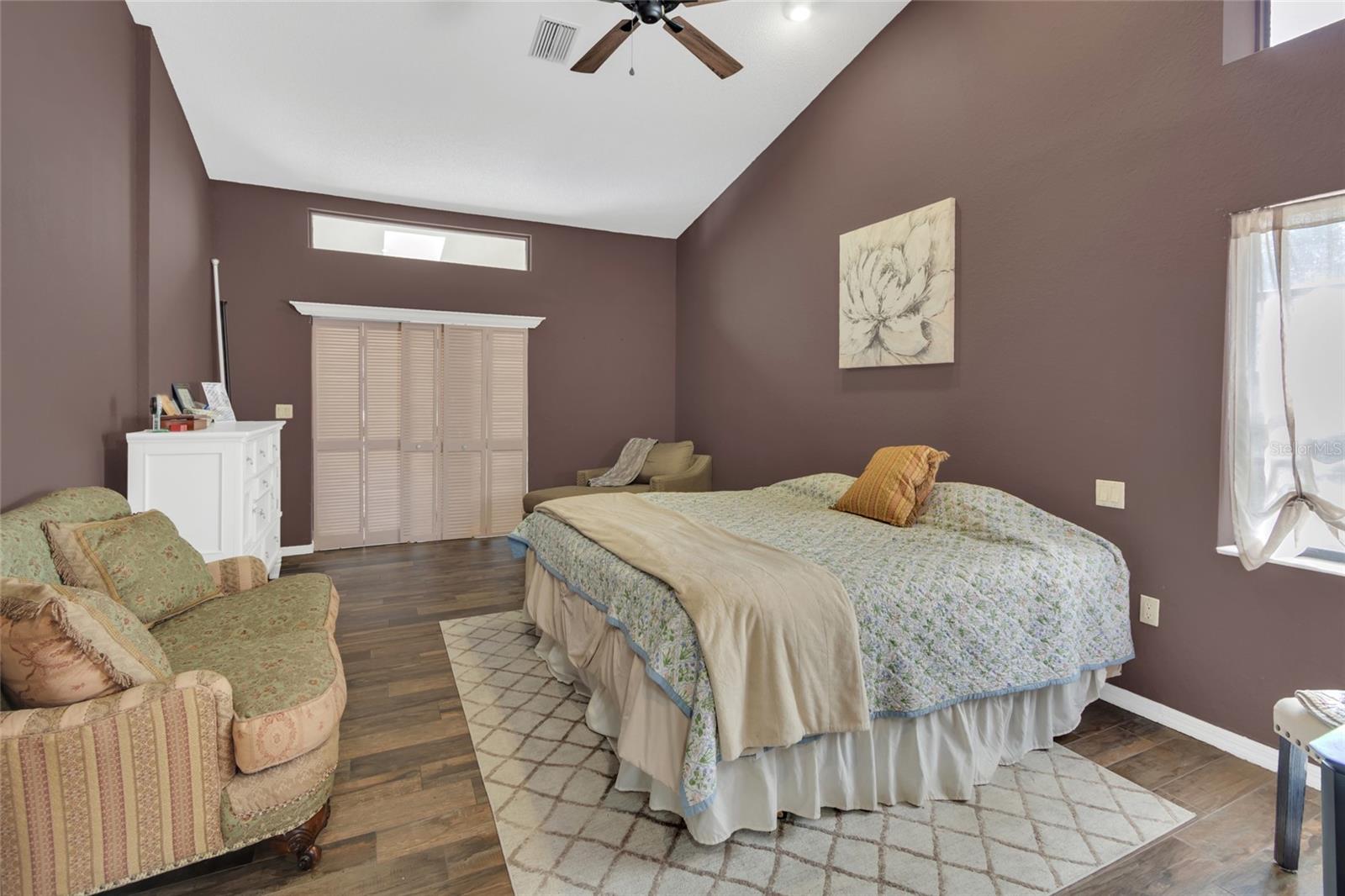 CRESCENT FOREST - Residential