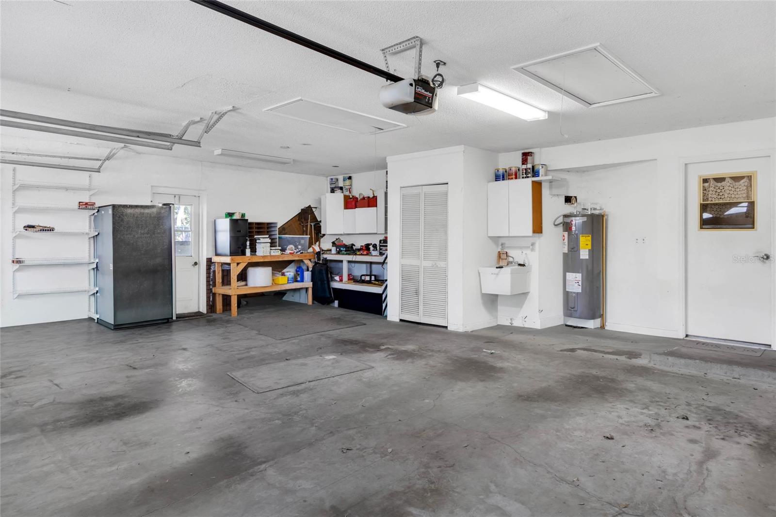 CRESCENT FOREST - Residential