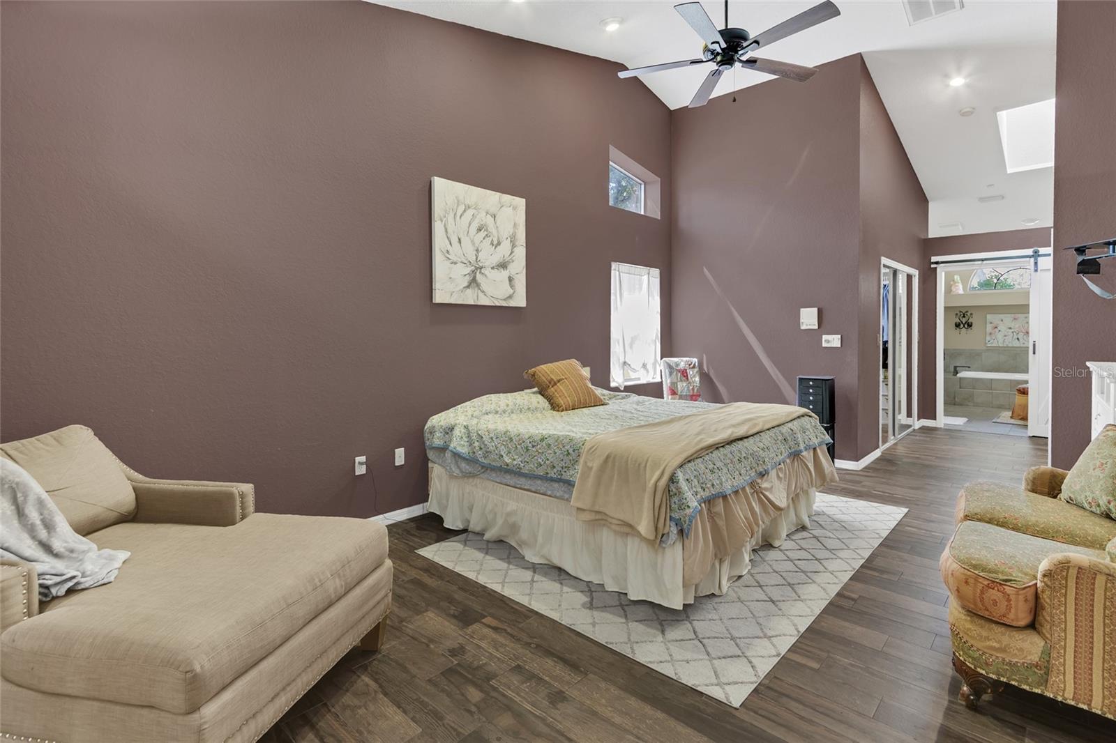 CRESCENT FOREST - Residential