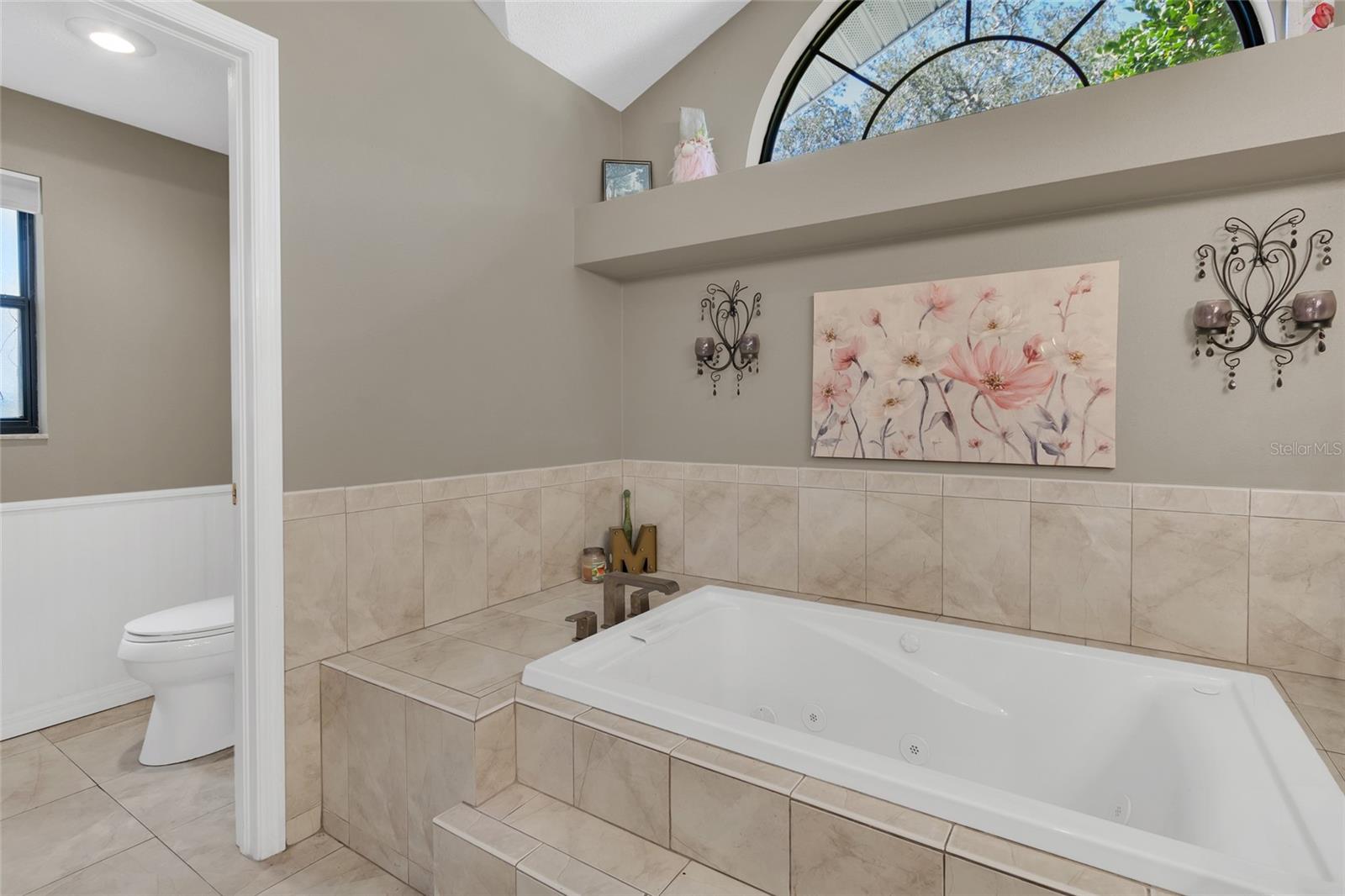 CRESCENT FOREST - Residential