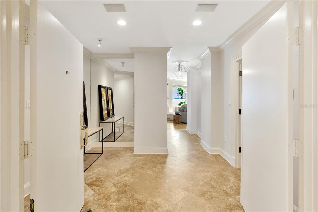 2419 BAYSHORE BOULEVARD 2N