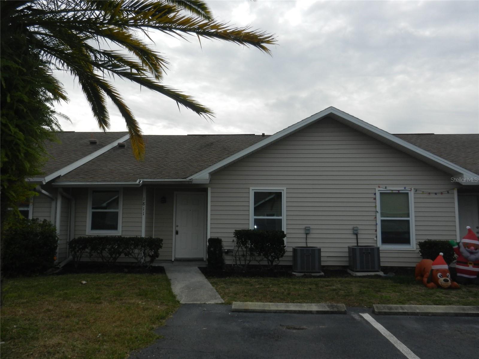 HIDDEN LAKE VILLAS - Residential Lease