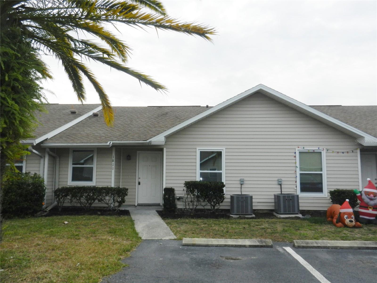 HIDDEN LAKE VILLAS - Residential Lease