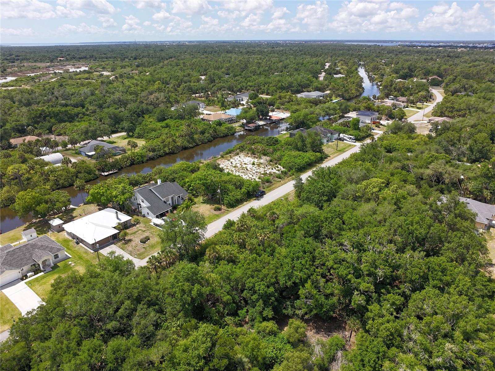 PORT CHARLOTTE SEC 048 - Land