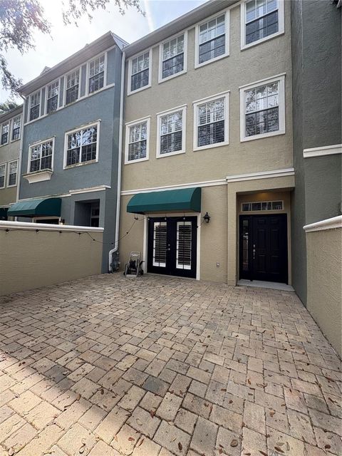 Photo of 1407 Harbour Walk Road, Tampa, FL 33602 (MLS # TB8526339)