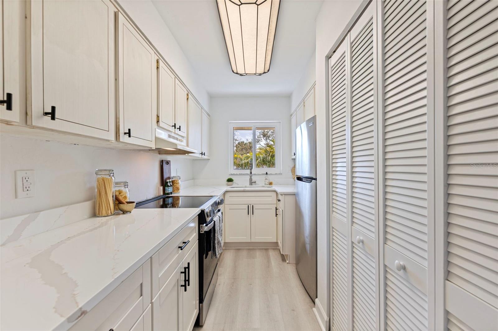 4480 OVERLOOK DRIVE NE 12