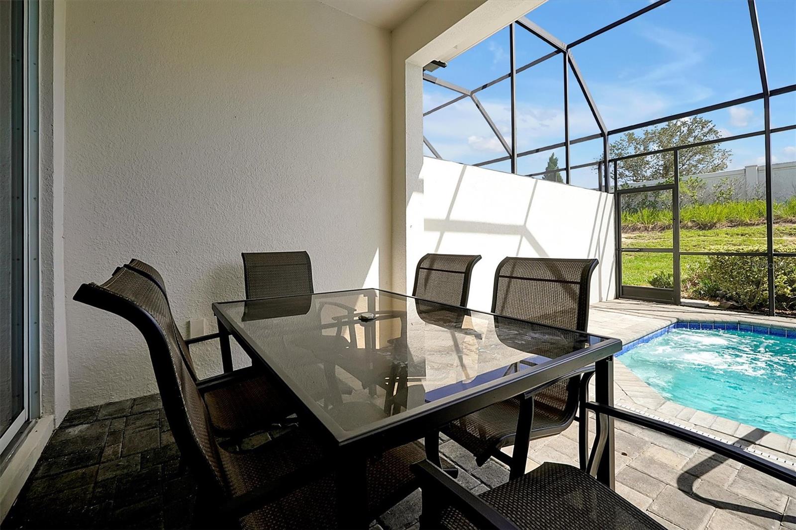 FESTIVAL PH 1 - Residential Lease