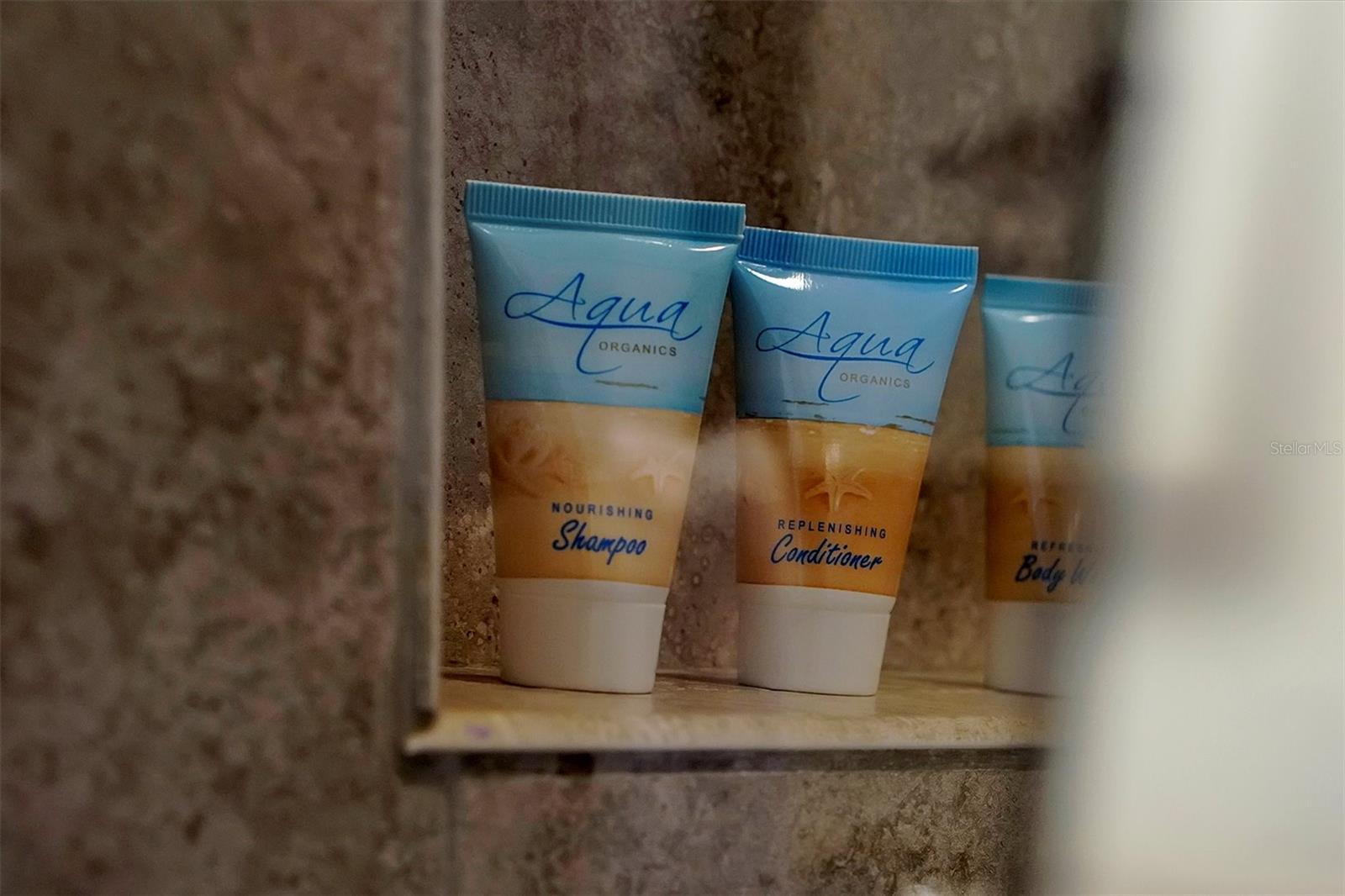 FESTIVAL PH 1 - Residential Lease