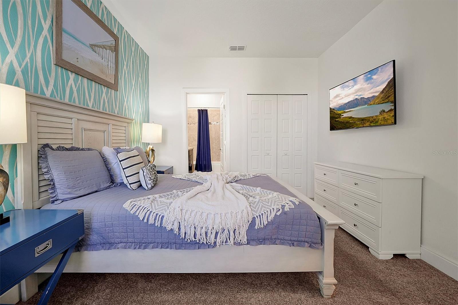 FESTIVAL PH 1 - Residential Lease