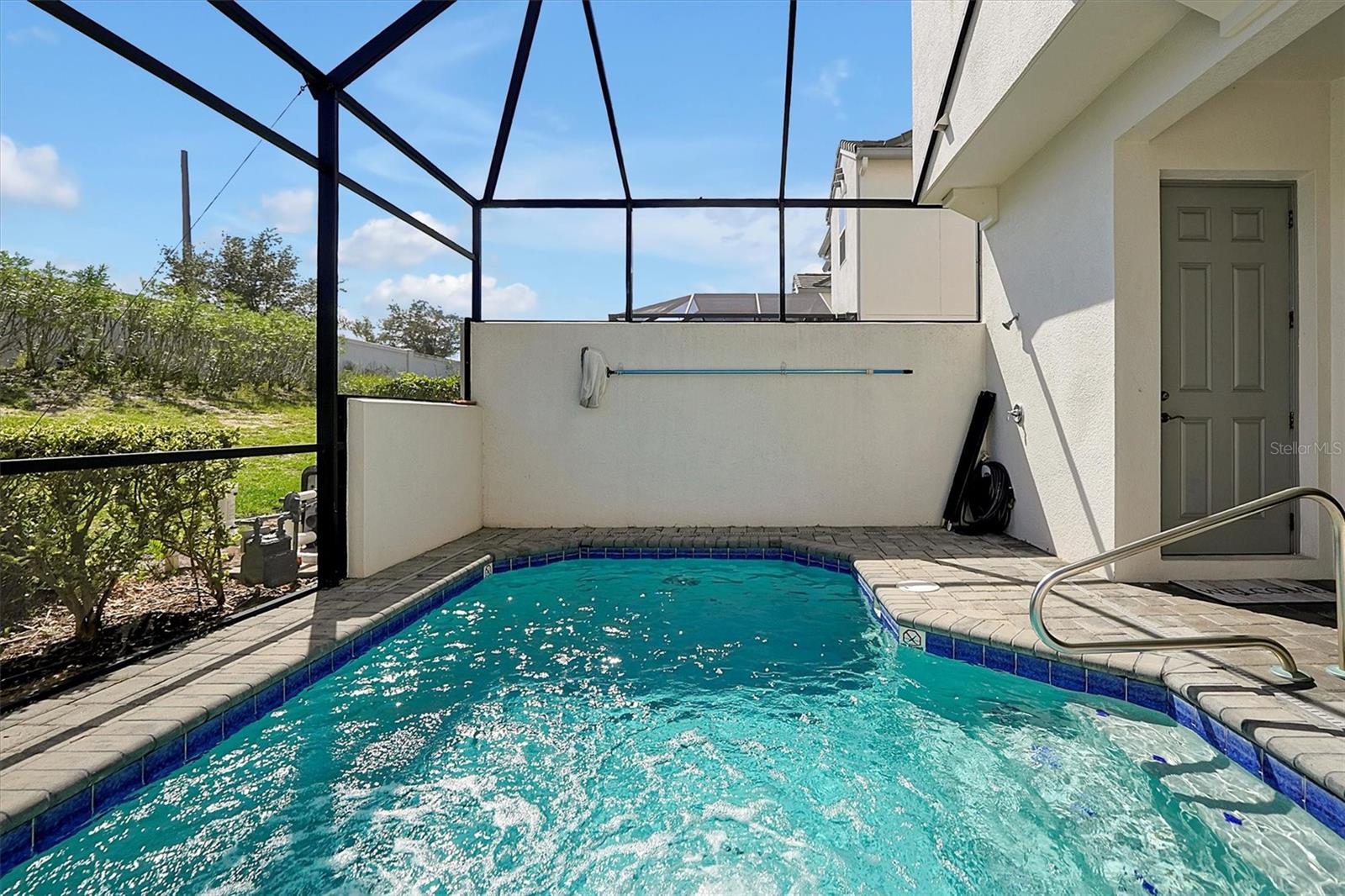 FESTIVAL PH 1 - Residential Lease