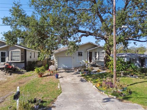 A home in TAMPA