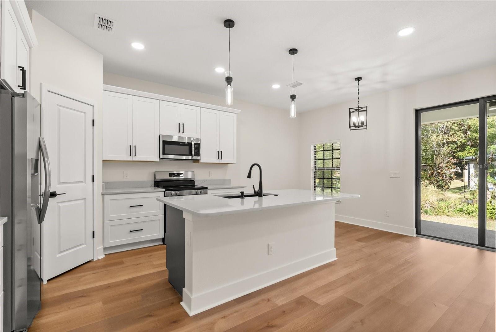 PLANTATION ESTATES UNIT 01 - Residential