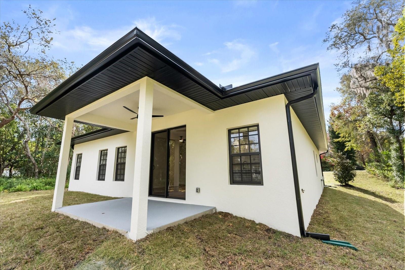 PLANTATION ESTATES UNIT 01 - Residential