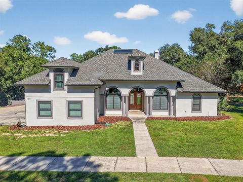 Photo of 1257 W Lake Brantley Road, Longwood, FL 32779 (MLS # G5103368)
