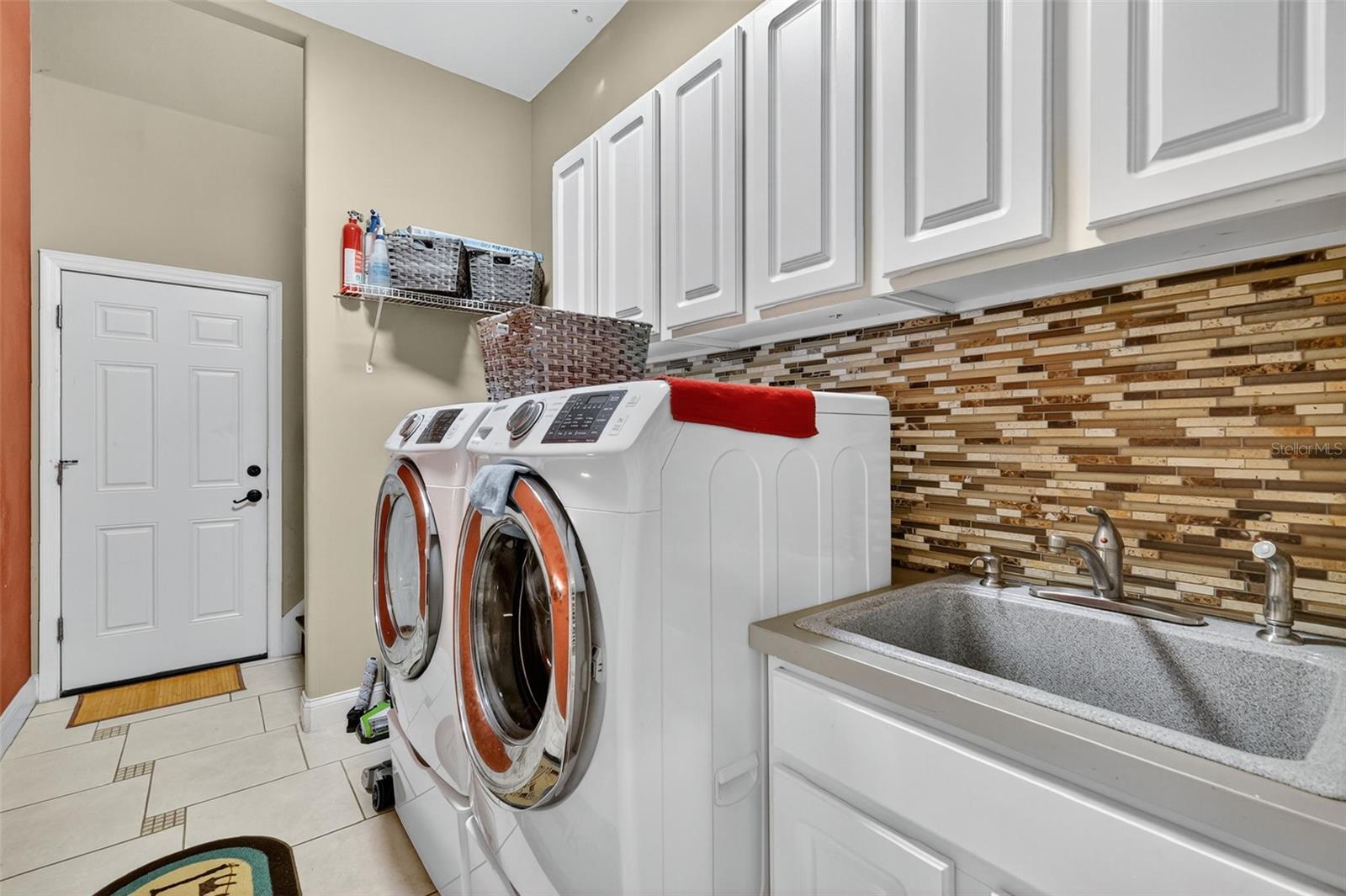 MEETS AND BOUNDS - Residential