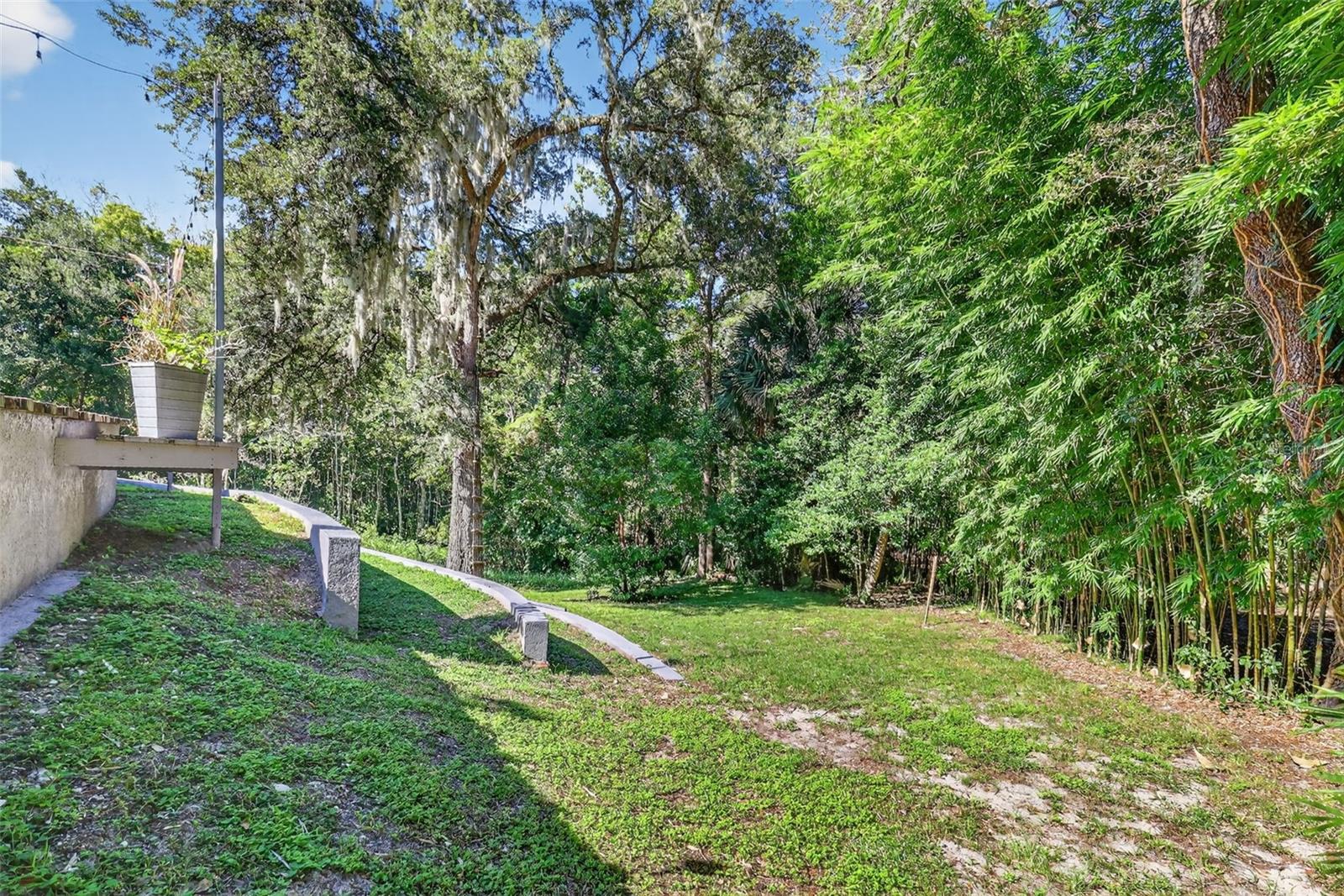 MEETS AND BOUNDS - Residential