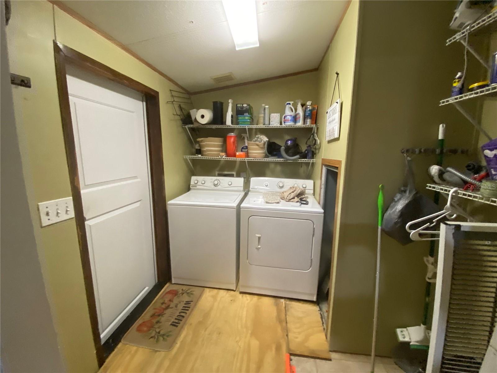 DAYTONA NORTH - Residential